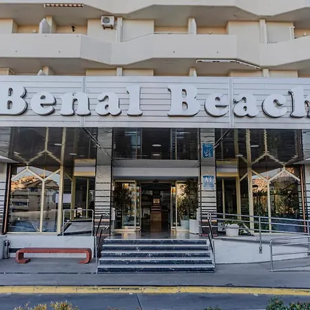 公寓式酒店 Benalbeach Penthouse Sea View 贝纳尔马德纳