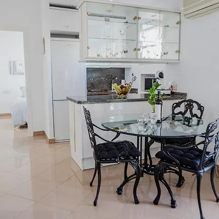 Benalbeach Penthouse Sea View Lejlighedshotel *